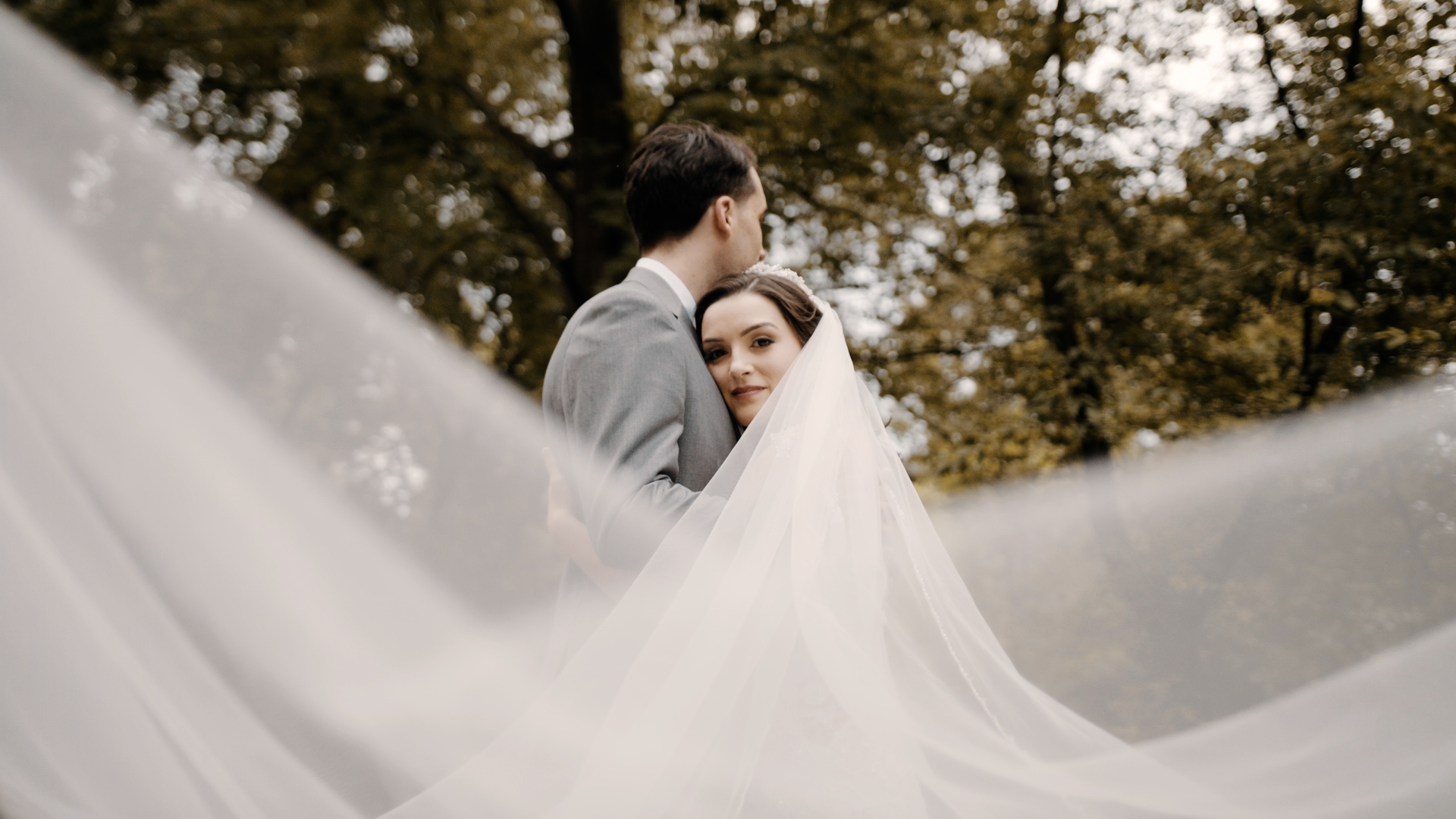 Exquisite Bride Veil